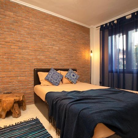 Porto Thea Alexandra Shared Pool Villa, Афітос Екстер'єр фото