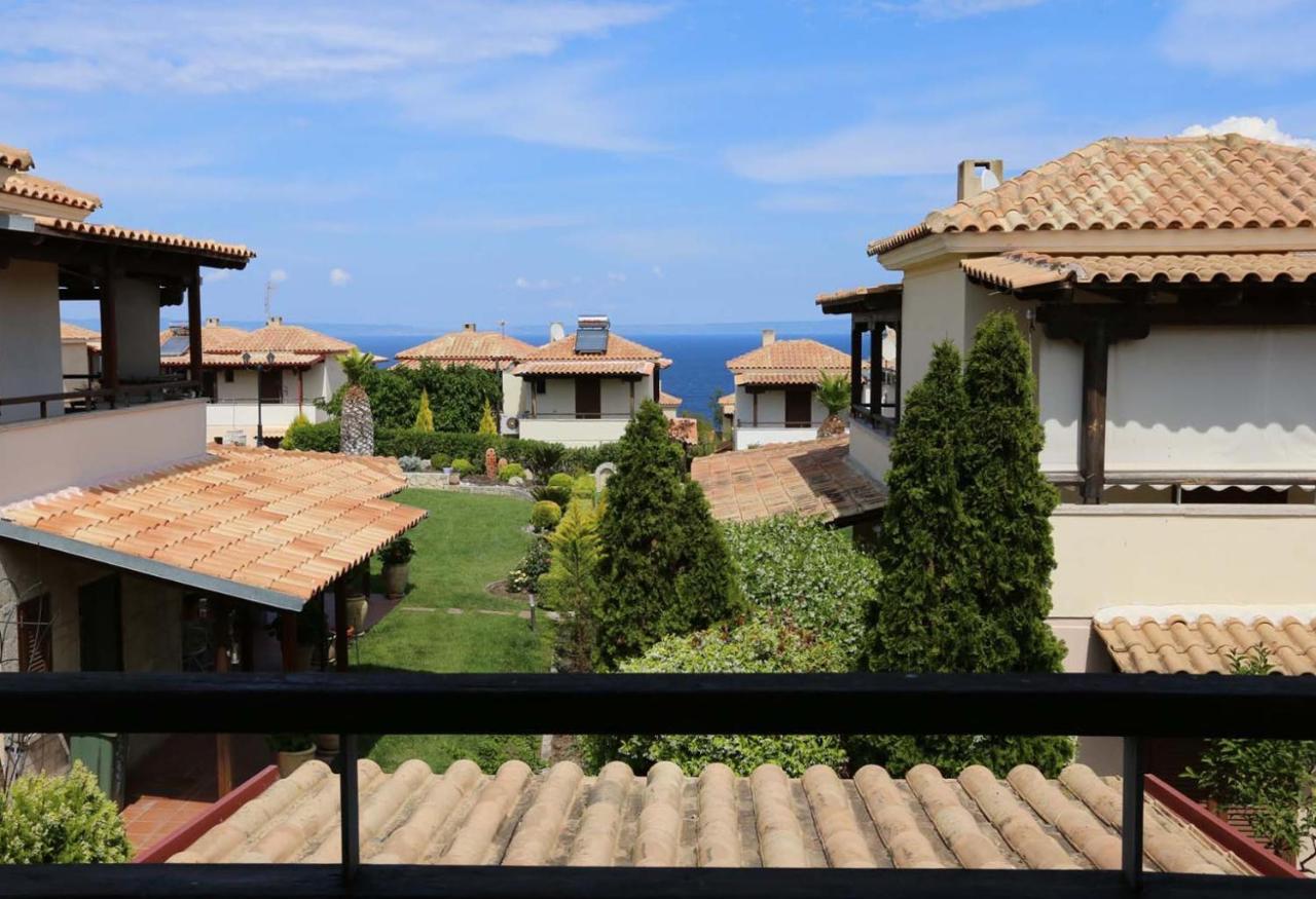 Porto Thea Alexandra Shared Pool Villa, Афітос Екстер'єр фото