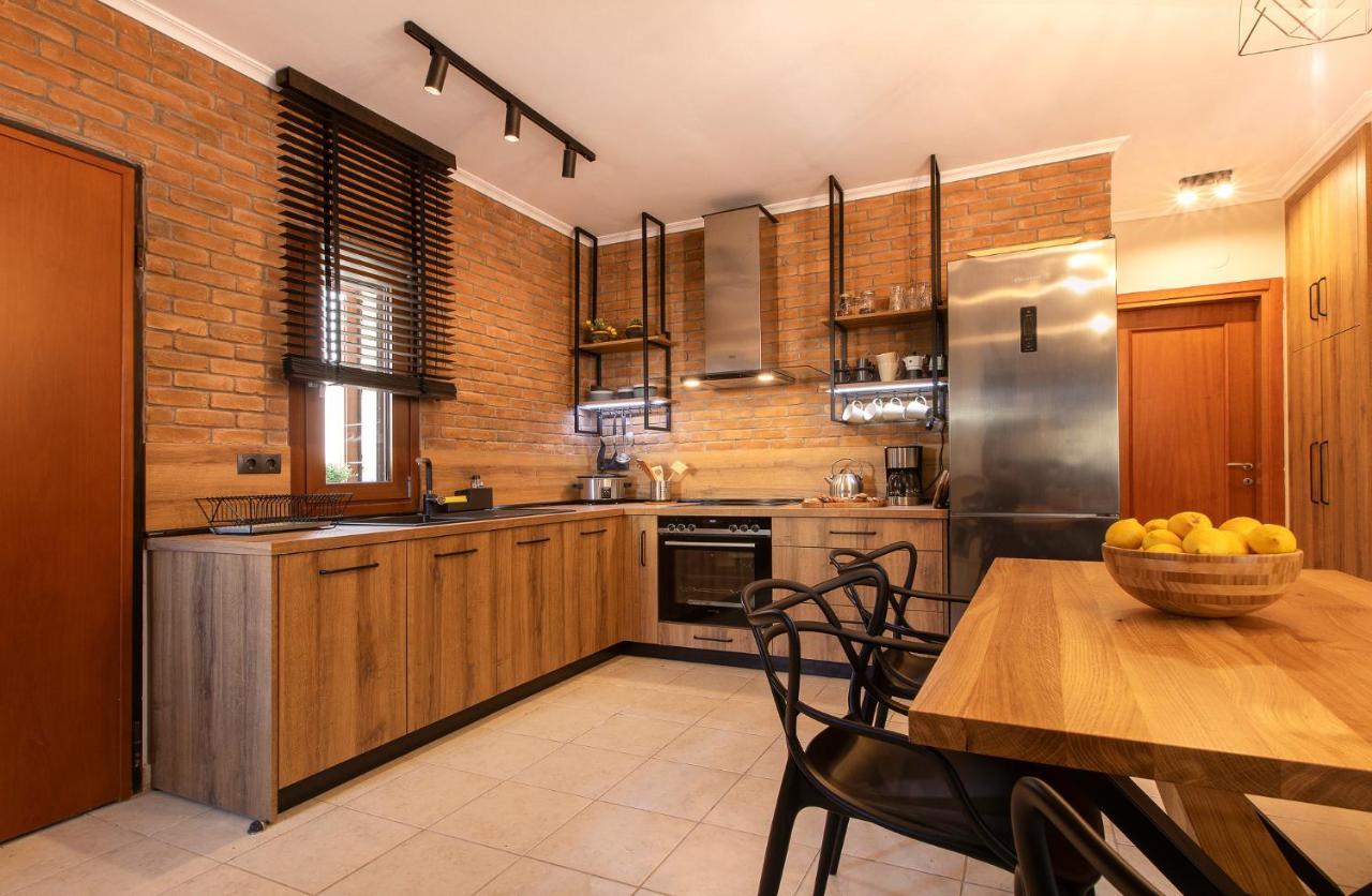 Porto Thea Alexandra Shared Pool Villa, Афітос Екстер'єр фото